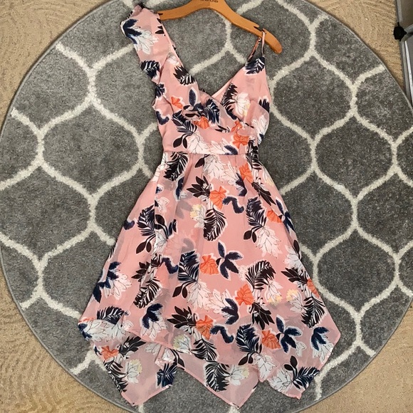 a new day Dresses & Skirts - A New Day beautiful spring dress